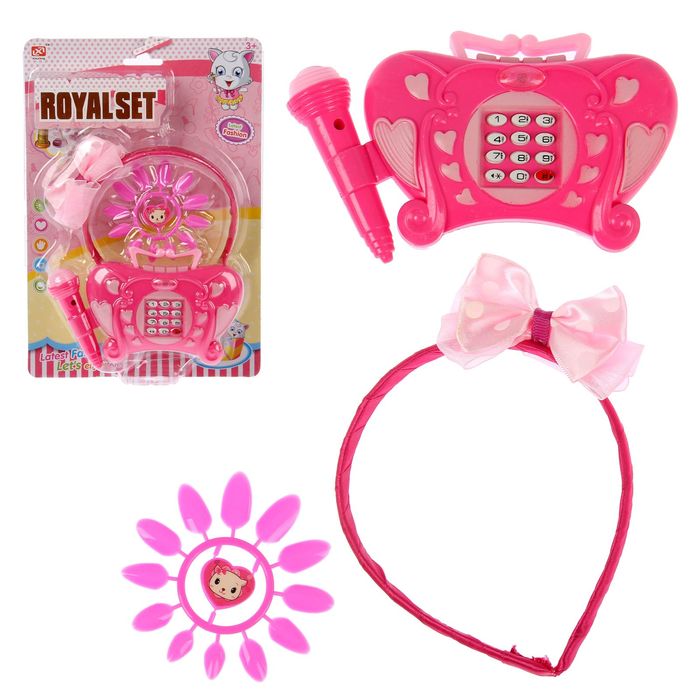 Набор аксессуаров для юной красотки с микрофоном, со световыми и звуковыми эффектами МИКС