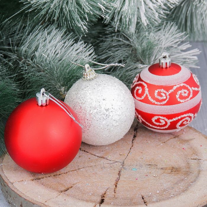 Набор шаров пластик "Соната" d-7 см 27 шт бело красный