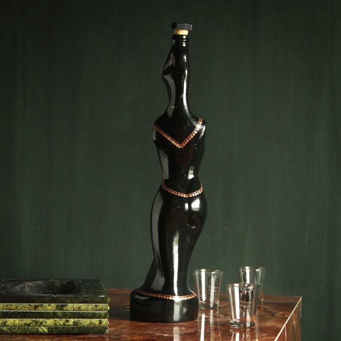 Штоф "Царица Ночи" (черная) с пробкой 0,7 л.