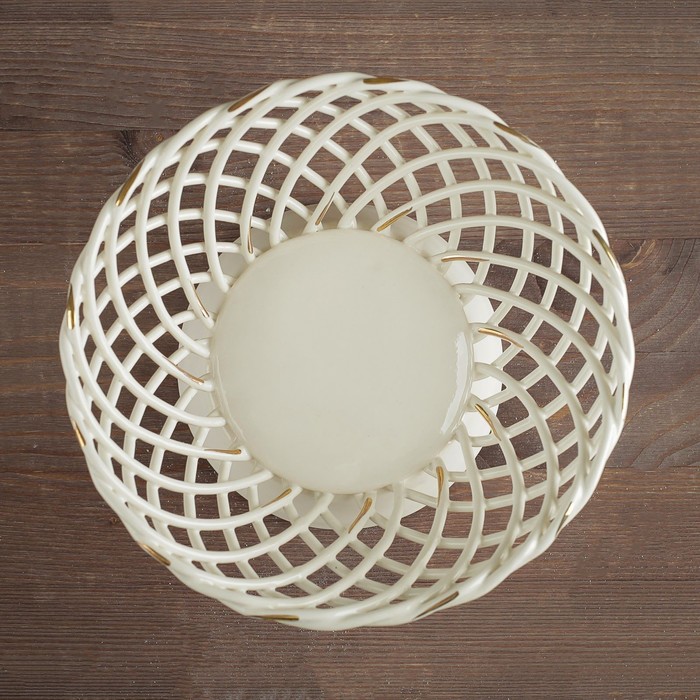 Конфетница "Поляна", белая, 18 см, микс