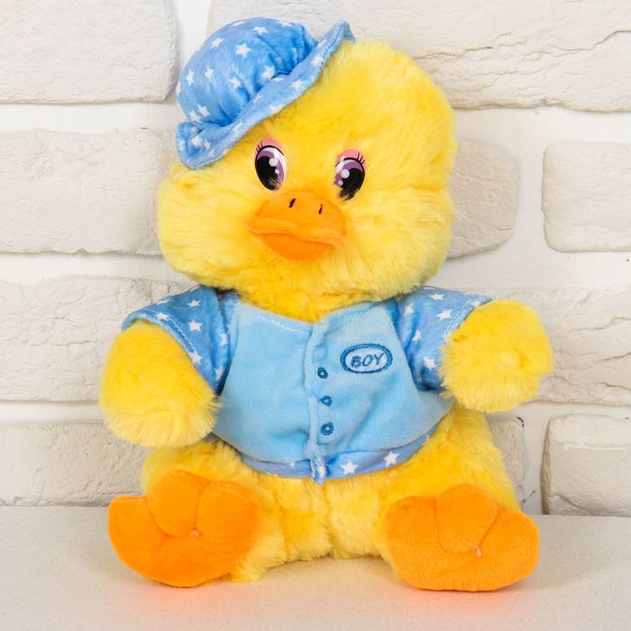 Мягкая игрушка "Утка в кофте и шляпке", МИКС