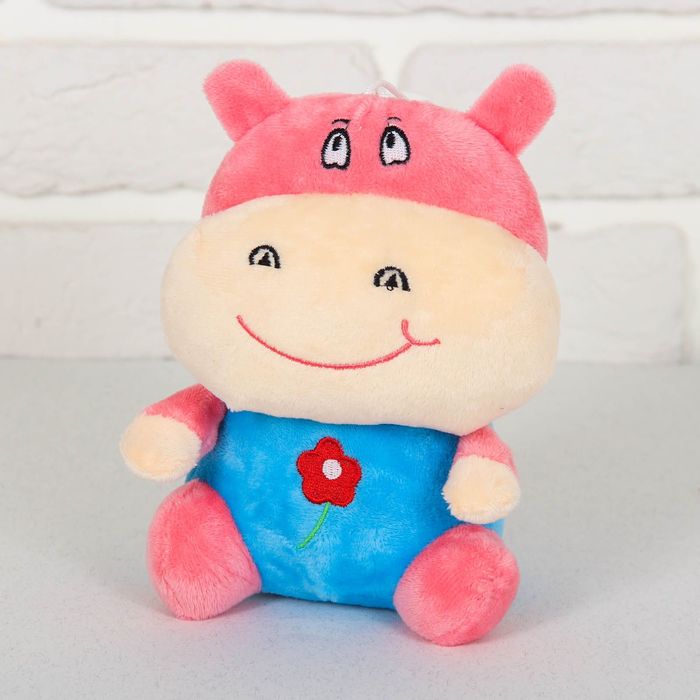 Мягкая игрушка "Бегемот с вышитым цветком" 18 см V1746