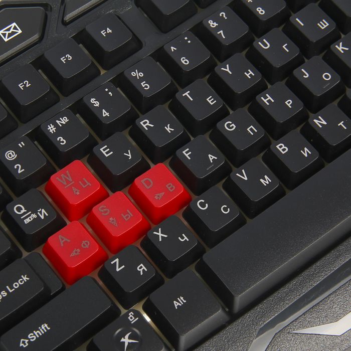 Клавиатура Xtrike Me KB-601, 3 цветная подсветка,104+19 клавиш.