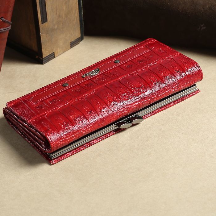 Кошелёк женский, 2 отдела рамка, 3 отдела, для карт, на клапане, цвет красный