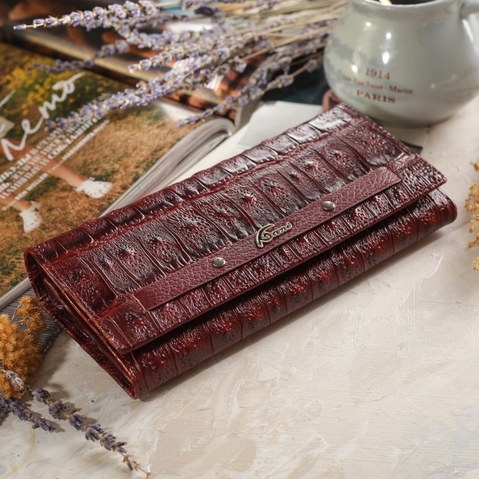 Кошелек женский, 3 отдела для карт, на клапане, цвет коричневый