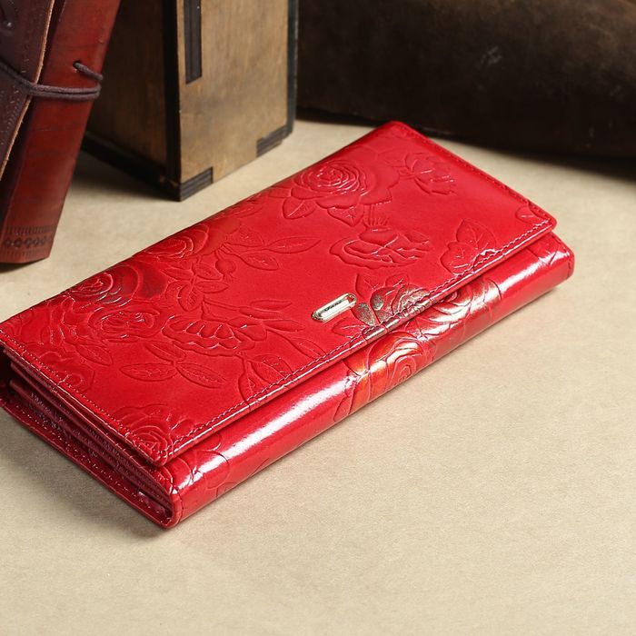 Кошелёк женский, 7 отделов, для карт, для монет, наружный карман, цвет красный