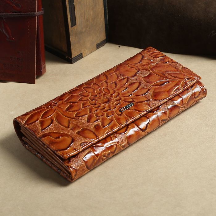 Кошелёк женский, 7 отделов, для карт, для монет, наружный карман, цвет бежевый