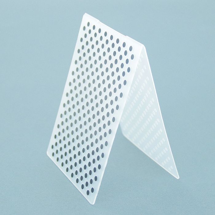 Трафарет для эмбосирования пластик "Горошек" 29,5х10,5 см