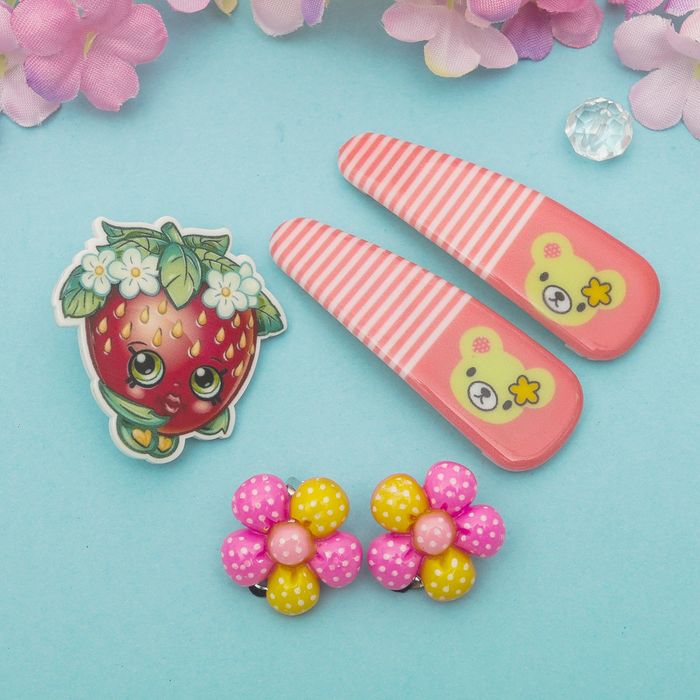 Набор детский "Выбражулька" 4 предмета: 2 заколки, клипсы, брошь, клубничка, цвет МИКС