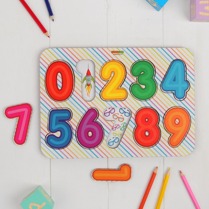 Рамка вкладыш "Изучаем цифры 2" крашенная