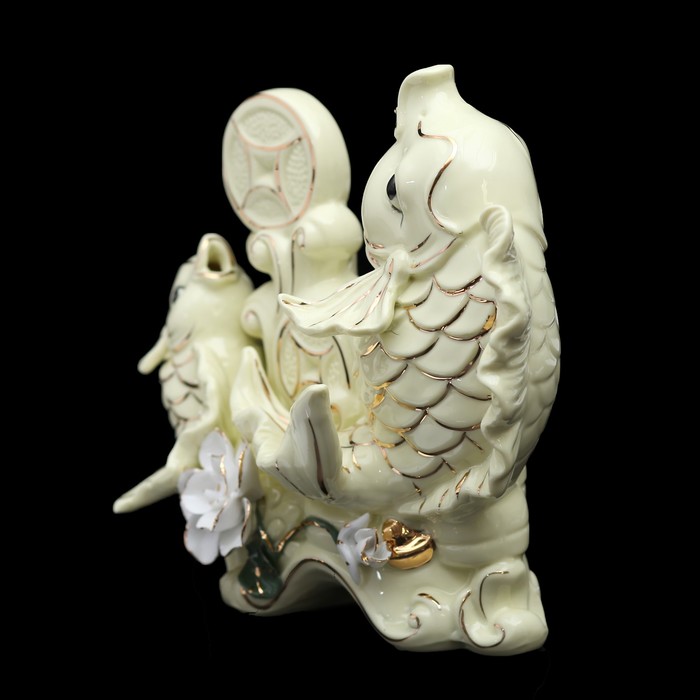 Нэцкэ керамика "Карпы с монетами" 23х25,5х11,5 см