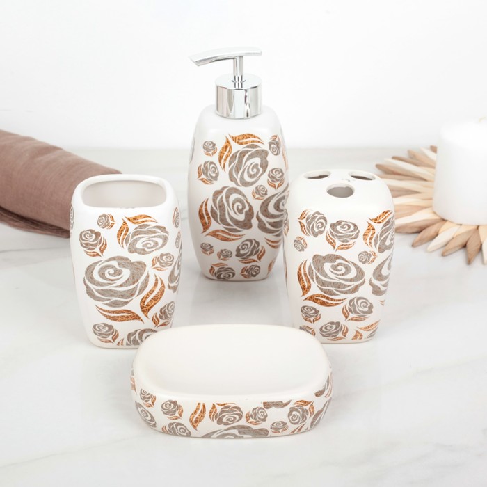Набор аксессуаров для ванной комнаты, 4 предмета "Букет"