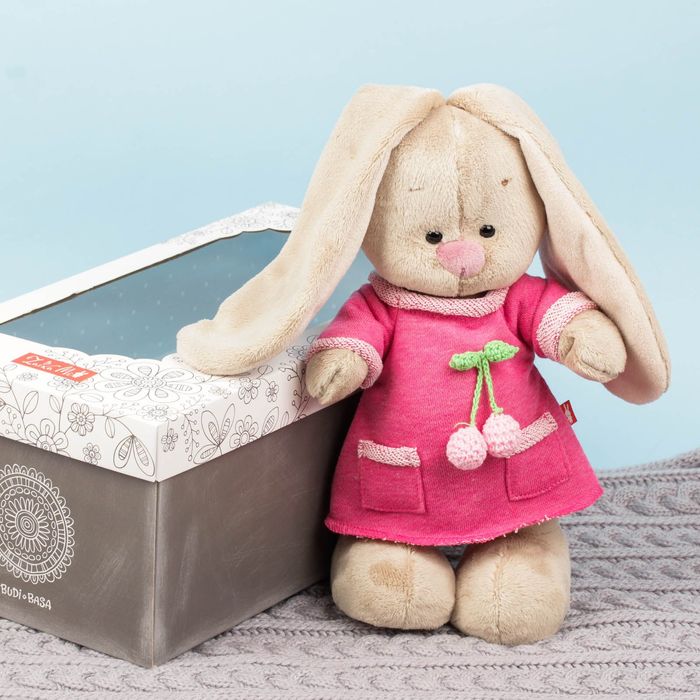 Мягкая игрушка "Зайка Ми" в розовом платье с вишенкой, 25 см