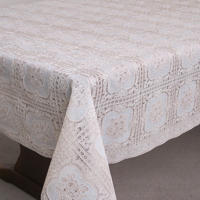 Клеенка столовая "Ажурная", ТВP 726, 135 см, рулон 15 п.м., сепия/бежевый