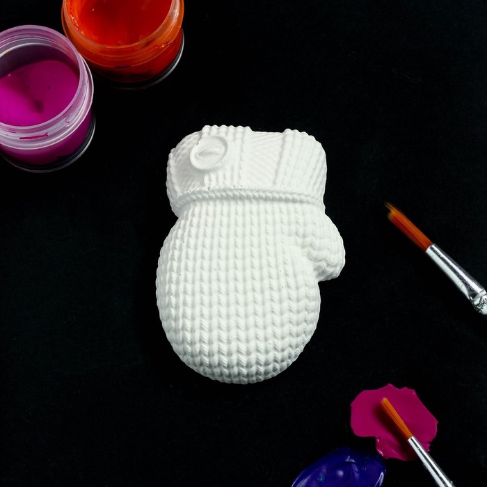 Фигурка под раскраску (с подвесом) "Варежка вязаная" 5х6 см, белая