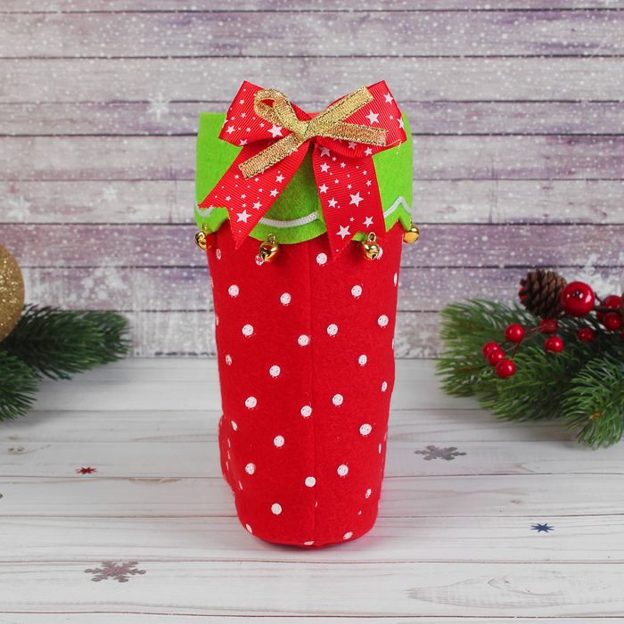 Подарочная упаковка "Сапожок" в горошек с бантиком