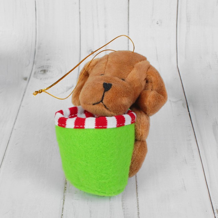 Мягка игрушка-подвеска "Собачка с корзинкой", цвета МИКС