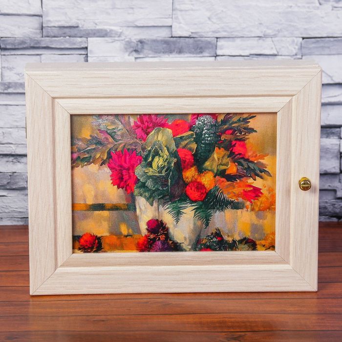 Ключница Букет" молочный дуб 19х24 см