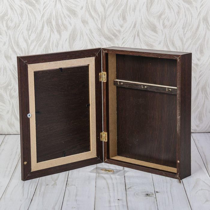 Ключница "Барселона", венге