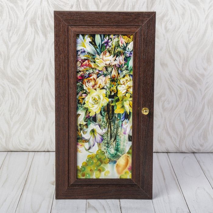 Ключница "Жёлтые цветы", венге