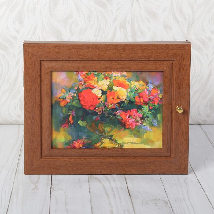 Ключница "Краски цветочного лета" орех 26х31 см