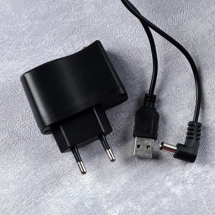 Часы настенные электронные «Классика», длинные, цифры красные, от сети, 18 х 4 х 10 см