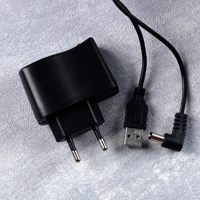 Часы настенные электронные «Классика», длинные, цифры синие, от сети, 13,5х50 см