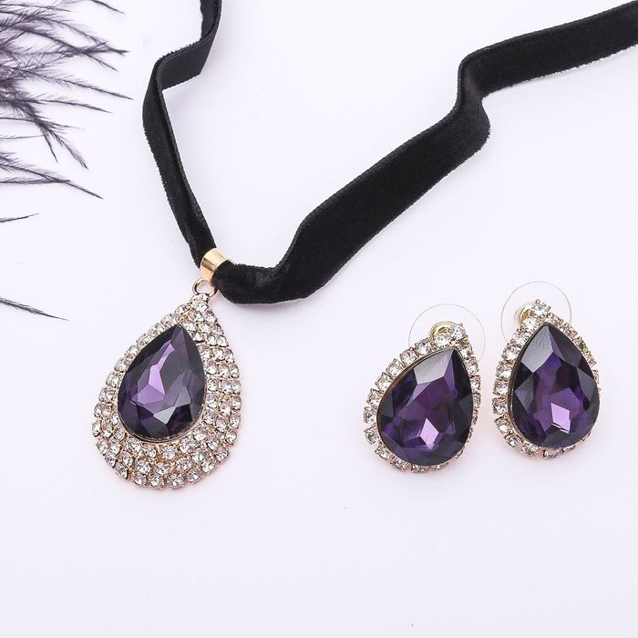 Гарнитур 2 предмета: серьги, кулон "Жаклин" капля, цвет бело-фиолетовый в золоте, 45см