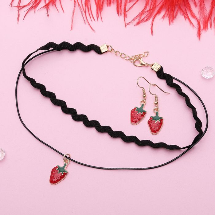 Набор 2 предмета: серьги, чокер "Беатрис" клубника, цвет красно-чёрный в золоте