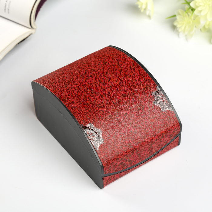 Шкатулка под часы 1 отделение "Красная с чёрным" МИКС 6х10,5х8 см