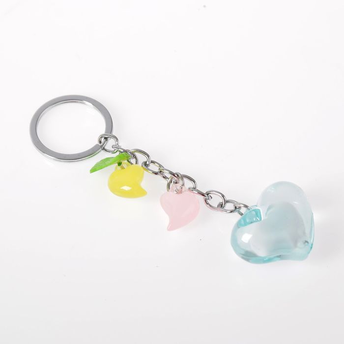 Брелок пластик висюльки "Сердце в сердце" 8,5 см