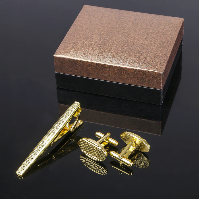 Набор мужской "Запонки + зажим для галстука" овал с резьбой, цвет чёрный в золоте