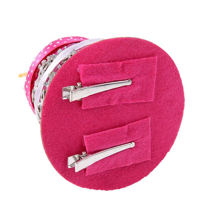 Карнавальный зажим "Торт со свечкой", цвета МИКС