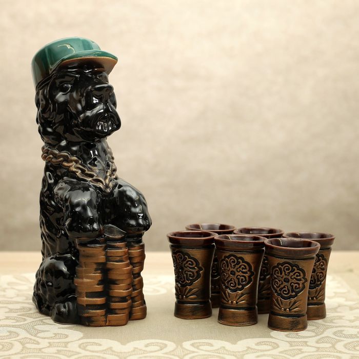 Штоф с рюмками "Собачка" набор 7 предметов 0,5 л шляпка микс