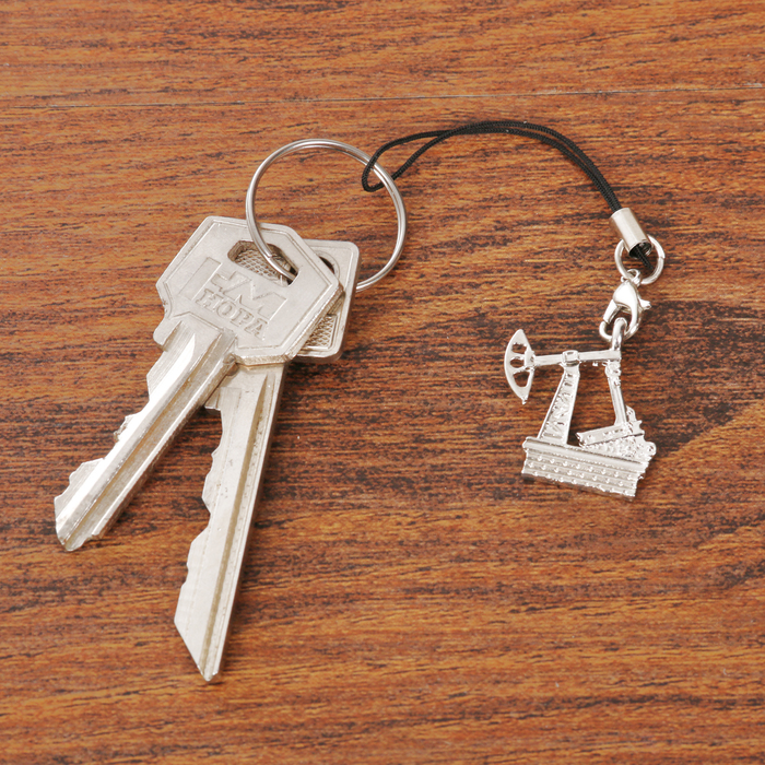 Открытка с подвеской "Тюмень" (нефтяная вышка), 8 х 11 см