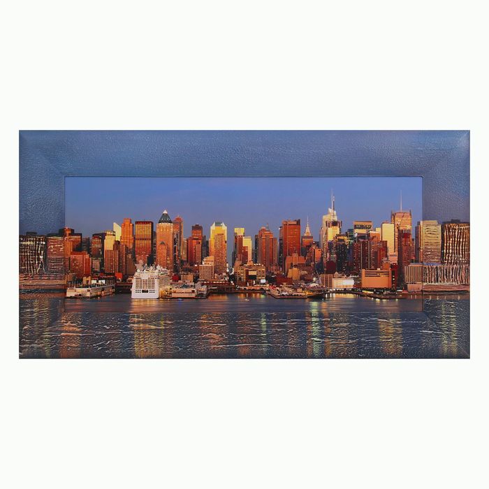 Репродукция с дорисовкой на раме "Городской сюжет" 20*50 см