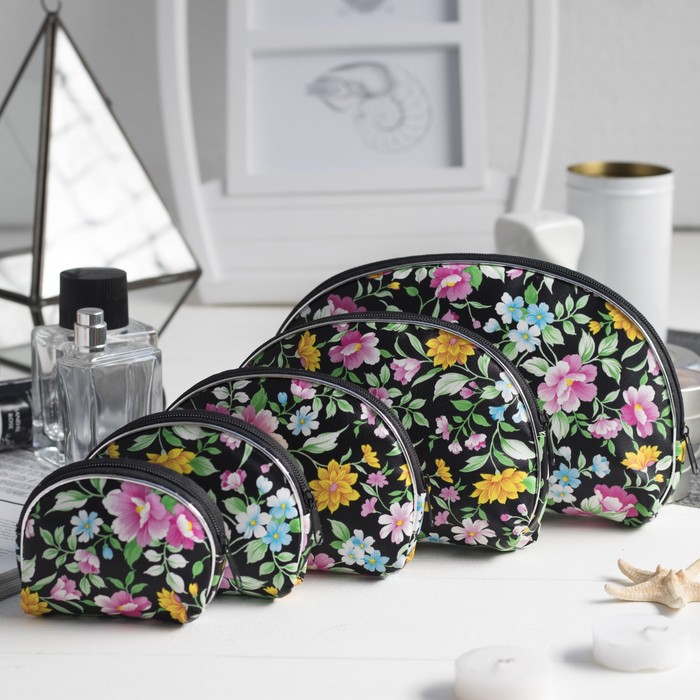 Набор косметичек 5/1 «Цветы» , отдел на молнии, цвет чёрный