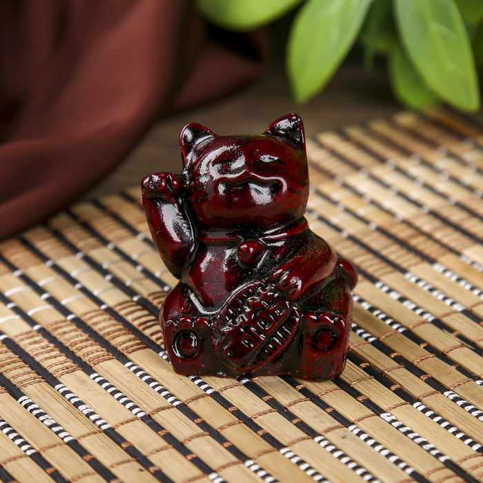 Нэцкэ полистоун "Котики манэки-нэко" 4,7х3,6х3,8 см