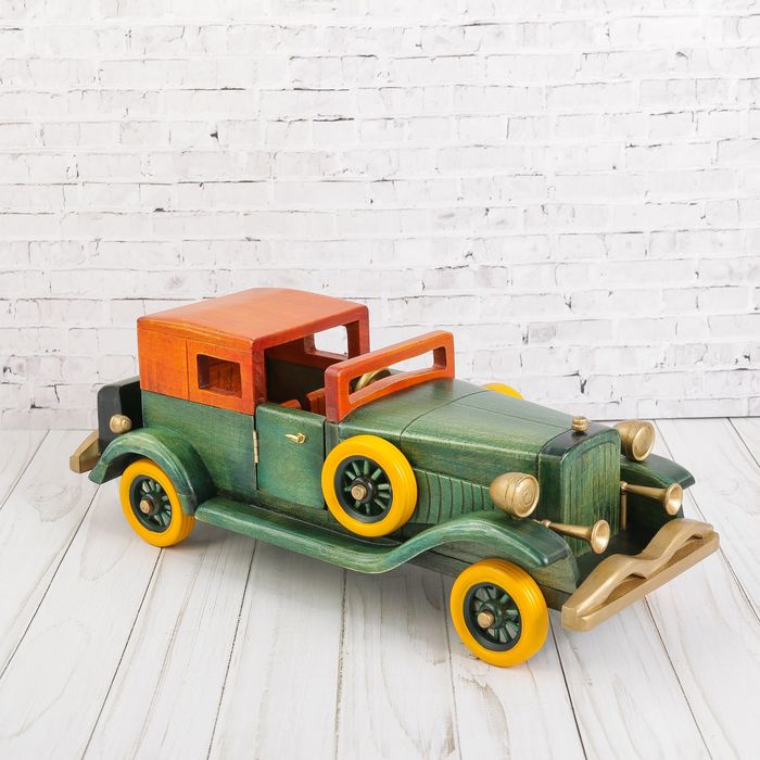 Сувенир дерево "Ретро. Автомобиль" открываются двери 14,5х37,5х14,3 см