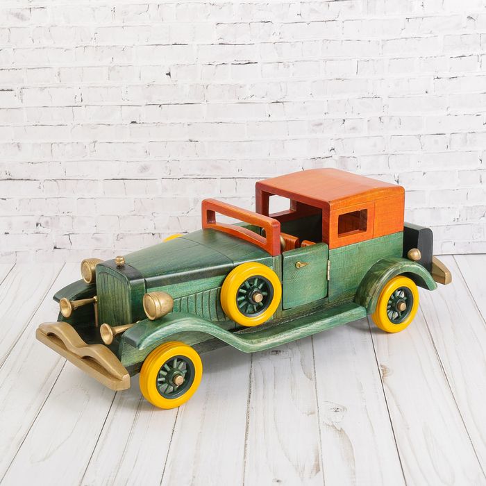 Сувенир дерево "Ретро. Автомобиль" открываются двери 14,5х37,5х14,3 см