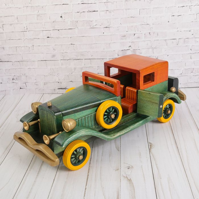 Сувенир дерево "Ретро. Автомобиль" открываются двери 14,5х37,5х14,3 см