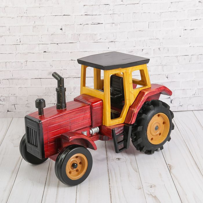 Сувенир дерево "Ретро. Трактор" 19,3х29,5х14 см