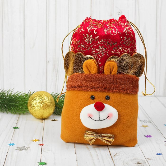 Подарочная упаковка "Олененок" с бабочкой, вместимость 500 грамм