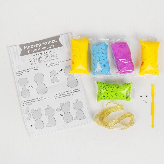 Набор для создания игрушки из массы для лепки "Мишутка с ягодкой" + глазки, стека