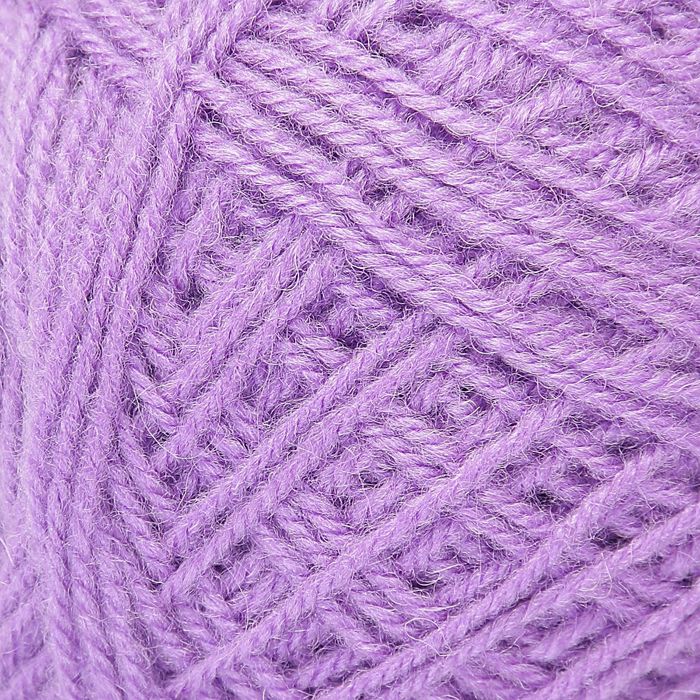 Пряжа "Зимняя" 50% шерсть, 50% ПАН 345м/100гр (тёмная фиалка)