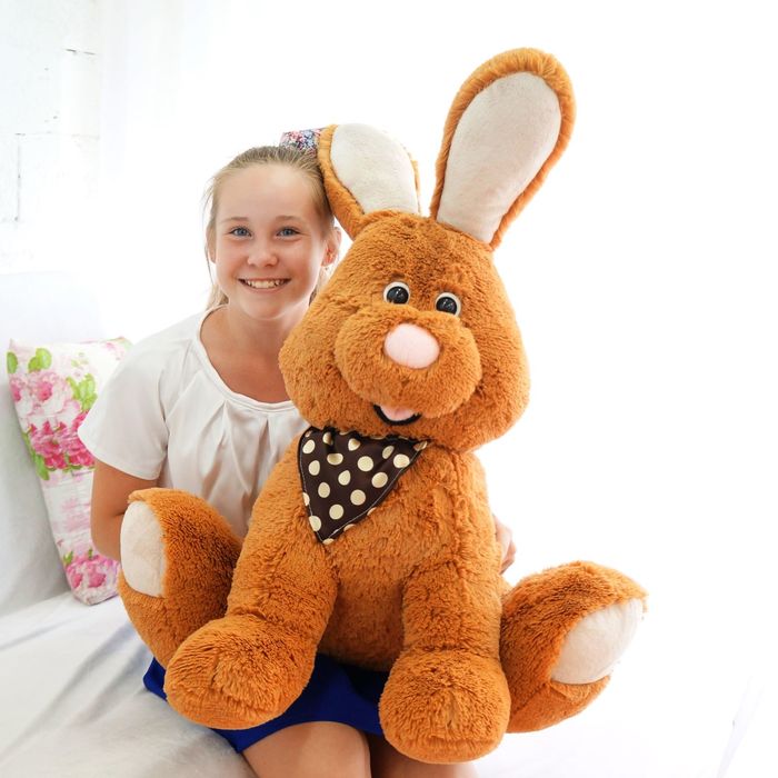 Мягкая игрушка "Зайчик Роджер", 75 см, МИКС