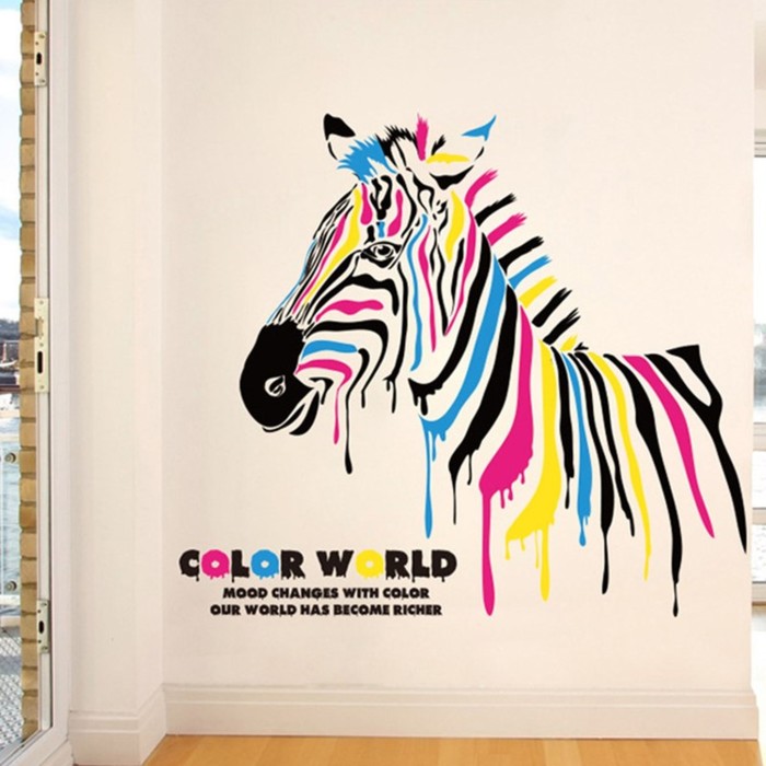 Наклейка интерьерная пластик "Цветная зебра" 60х90 см