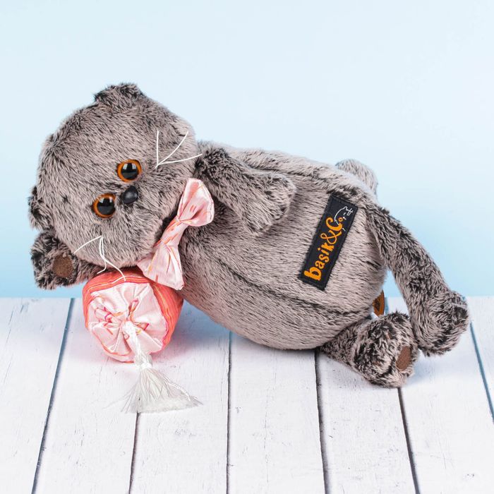 Мягкая игрушка "Басик на подушке-думочке" 26 см