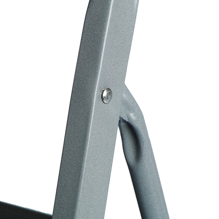 Стремянка ZALGER, с противоскользящими ковриками, высота до рабочей площадки 46см, 2 ступени