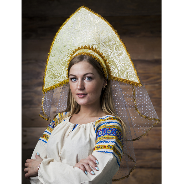 Кокошник "Сказка" золотой, с фатой, тесьма золотая